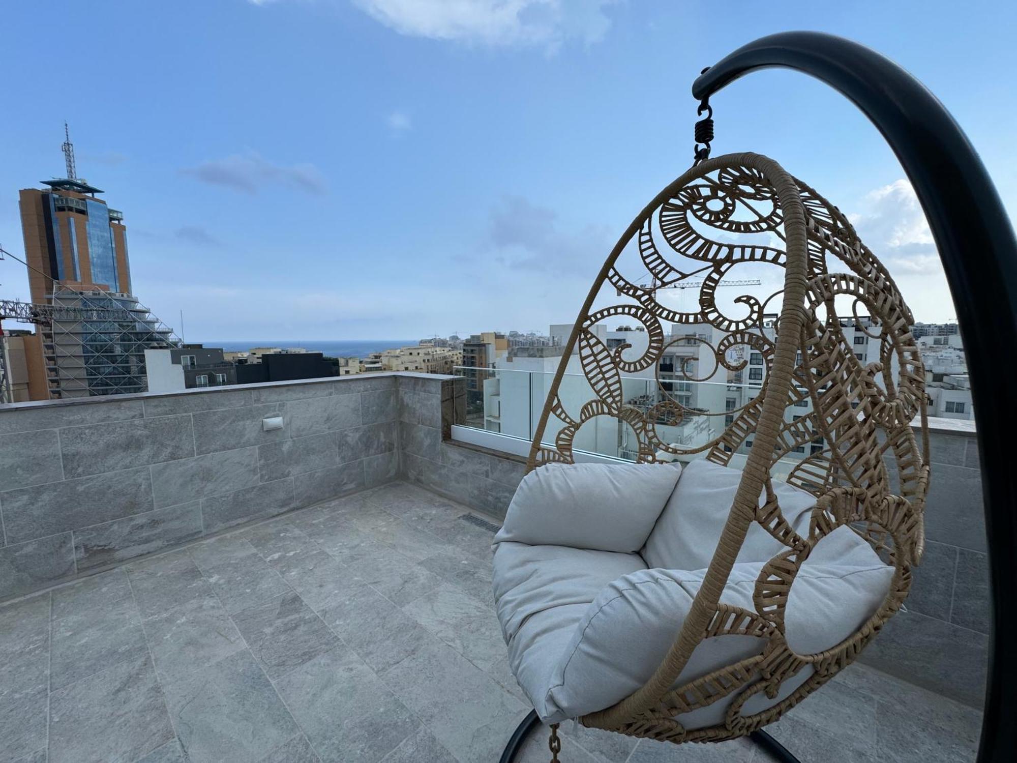 Balcony Hotel San Ġiljan Extérieur photo