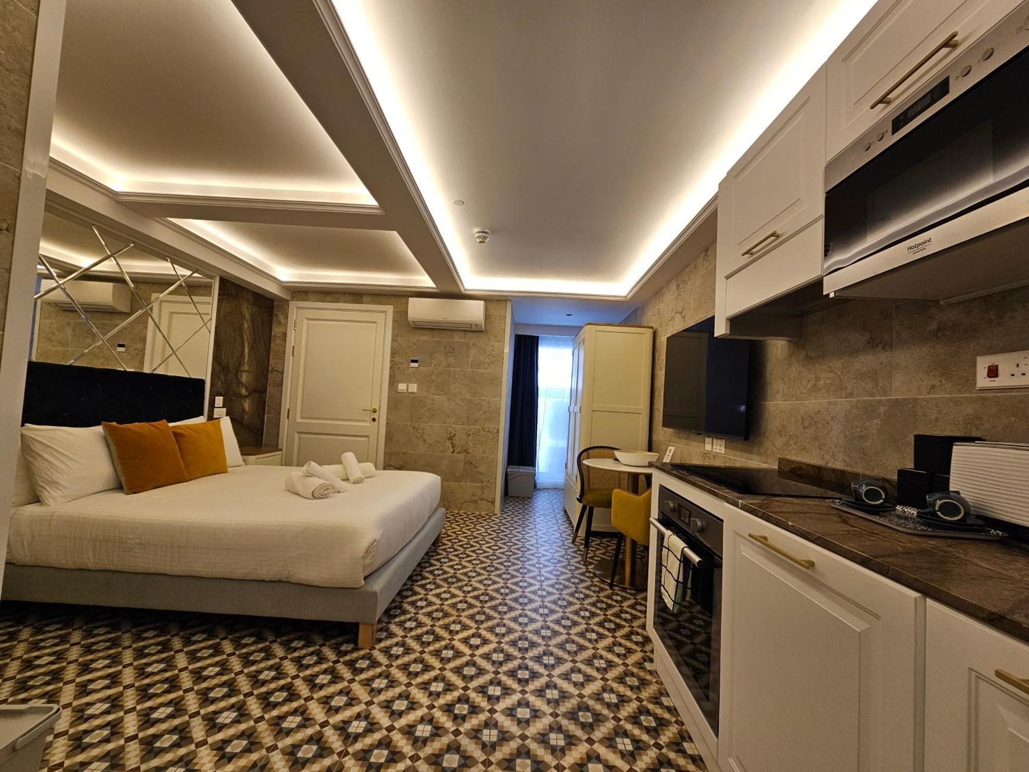 Balcony Hotel San Ġiljan Extérieur photo