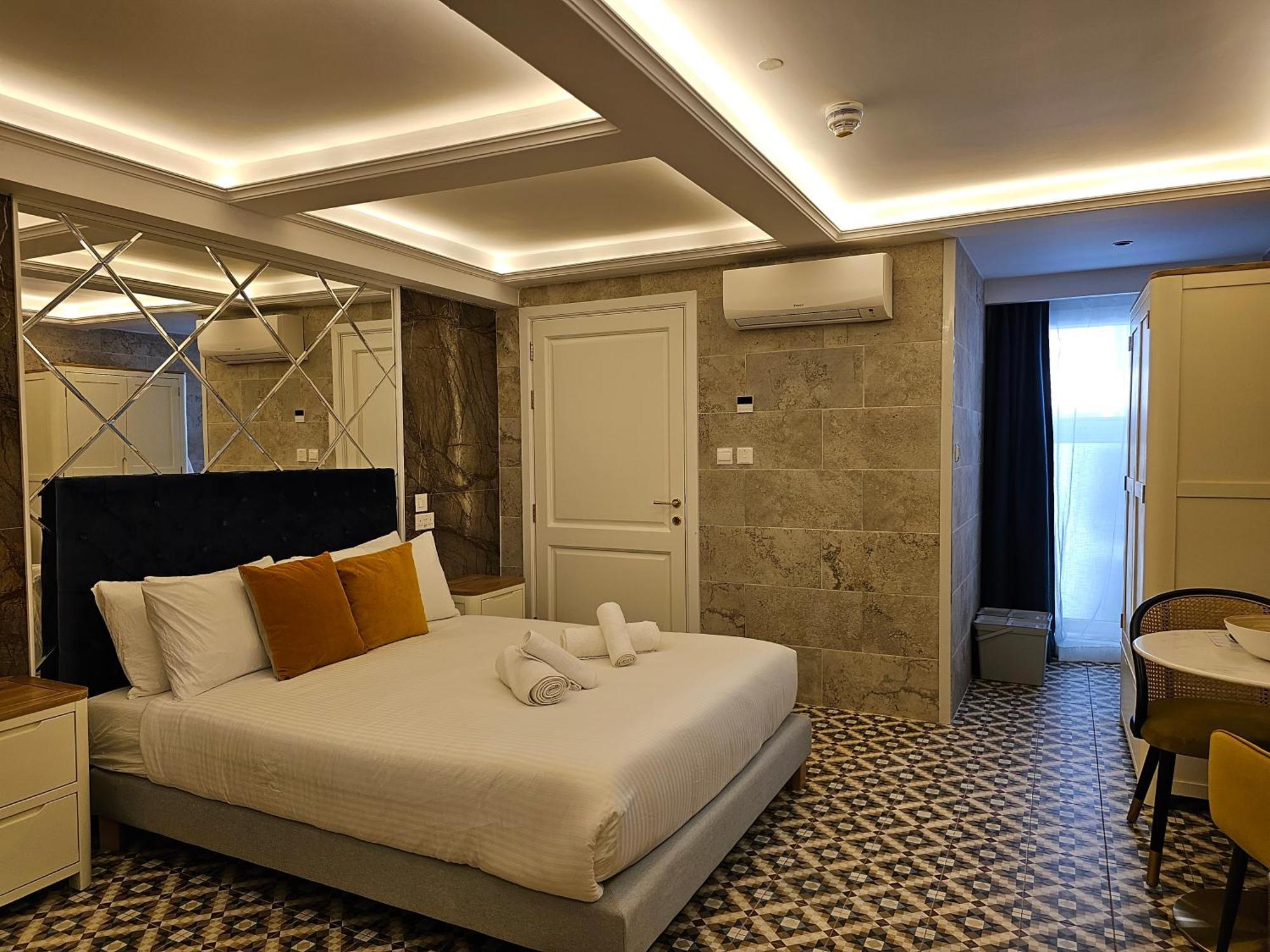 Balcony Hotel San Ġiljan Extérieur photo