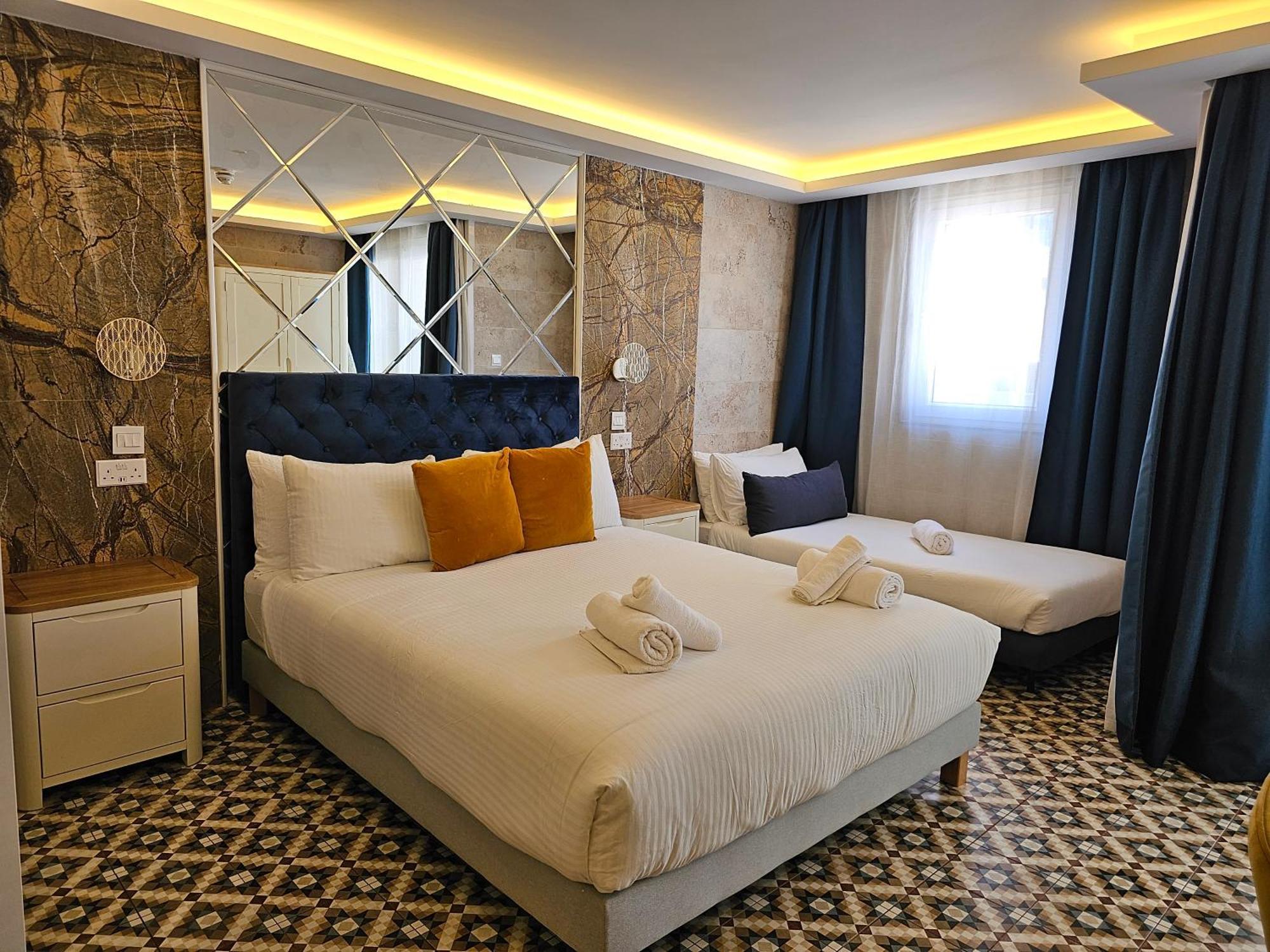 Balcony Hotel San Ġiljan Extérieur photo