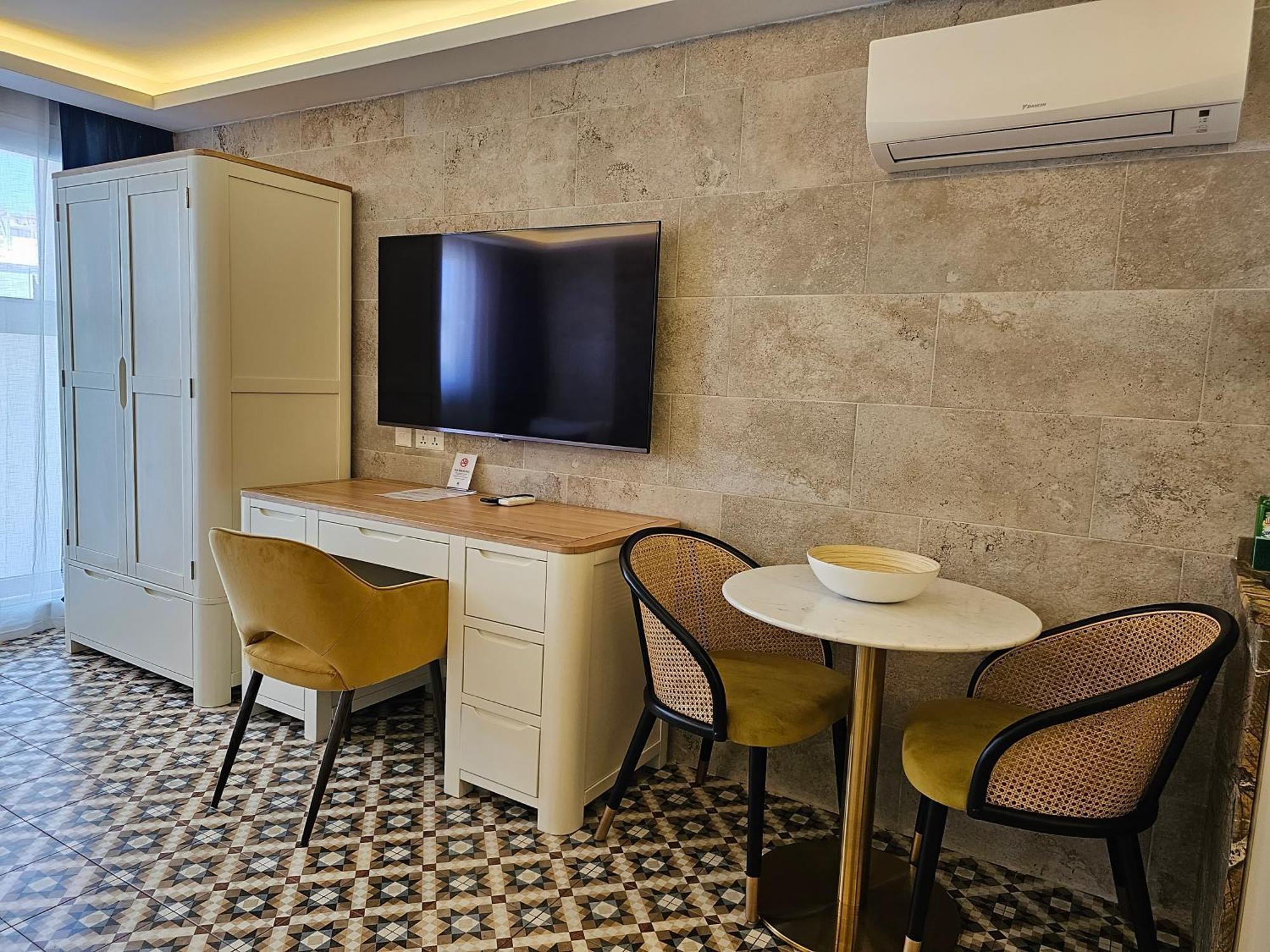 Balcony Hotel San Ġiljan Extérieur photo