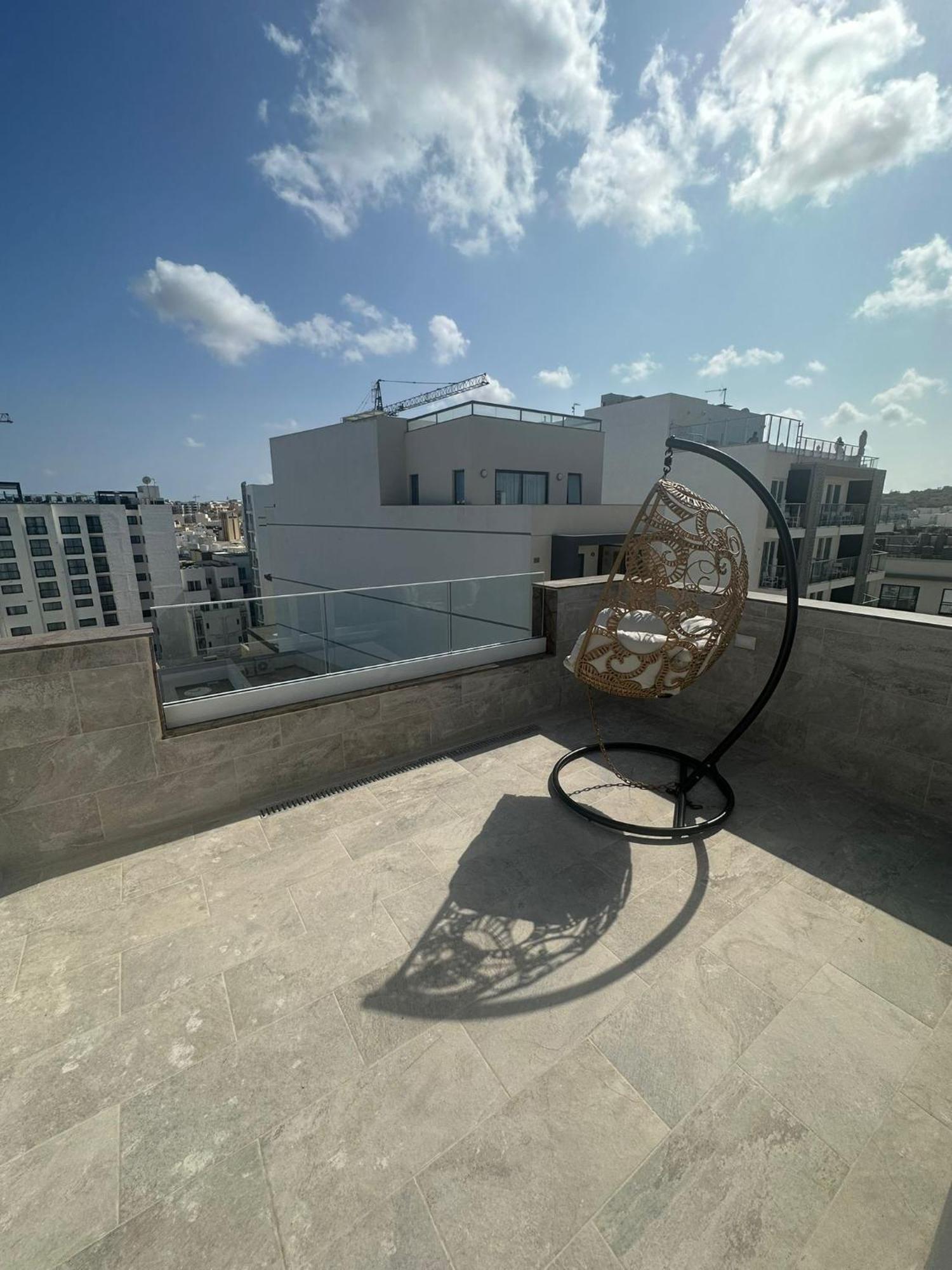 Balcony Hotel San Ġiljan Extérieur photo